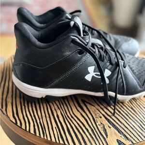 Under Armour Charcoal and White Soccer Cleats